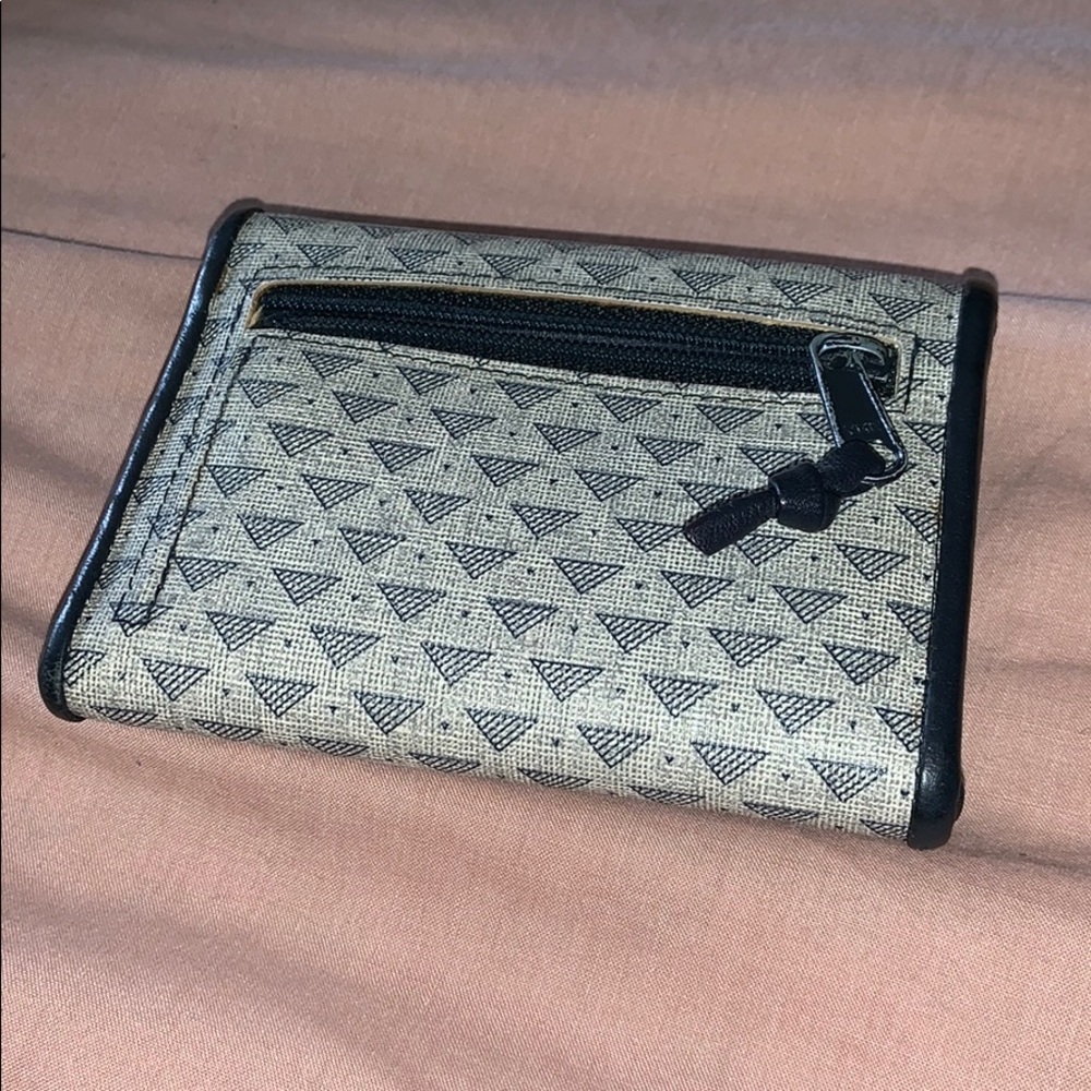 Wallet - Picture 2 of 5